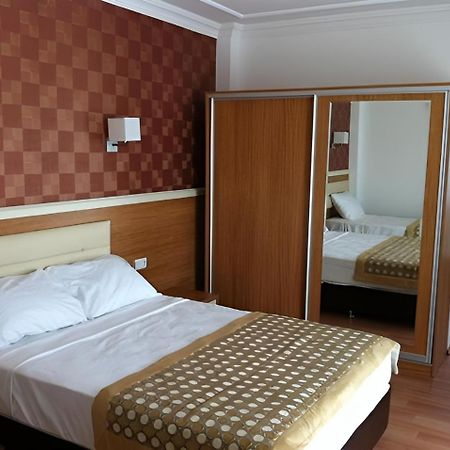Afytos Oeren Beach Prestij Buitenkant foto